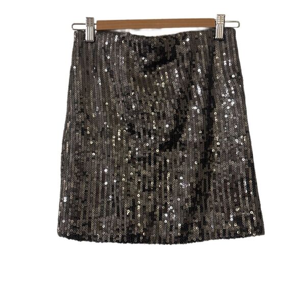 Sequined Skirt - Picture 2 of 3